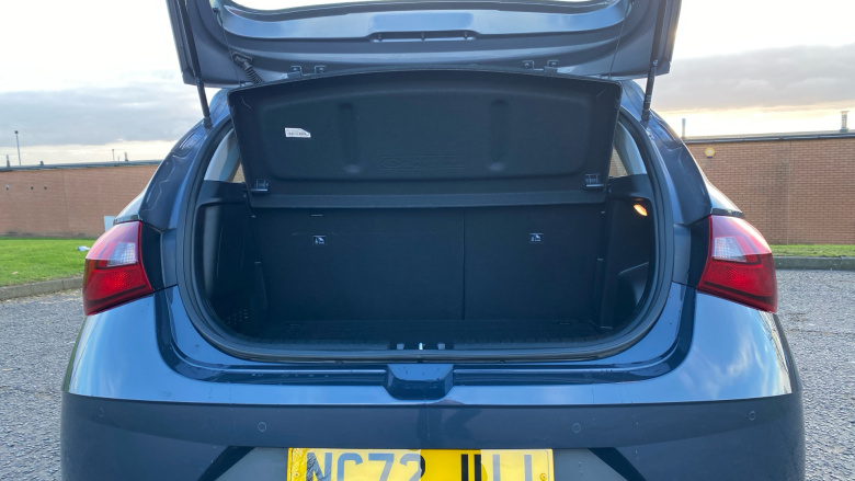 Hyundai i20 1.0T GDi 48V MHD SE Connect 5dr Petrol Hatchback